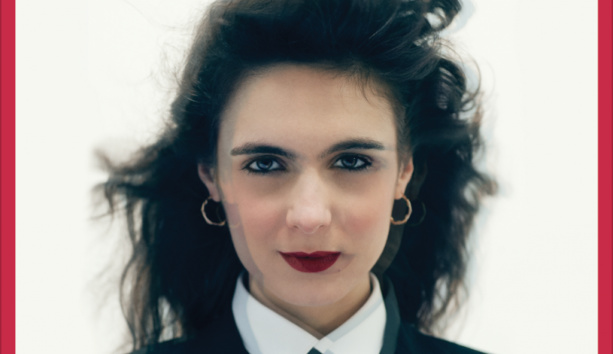 Les Femmes atroces (Monologues pour femmes seules et Autres Monologues pour femmes seules). Mise en scène par Javier Cruz. Avec Cecilia Dassonneville. Les Femmes atroces (Monologues pour femmes seules et Autres Monologues pour femmes seules). Mise en scène par Javier Cruz. Avec Cecilia Dassonneville.