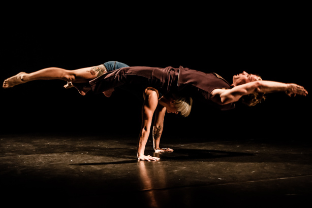 Casus Three-Hi Casus Three-Hi