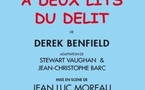 Théâtre de la Michodière. "A Deux Lits du délit". Mise en scène : Jean-Luc Moreau. Avec Arthur Jugnot. Par Sabine Chaouche. 
