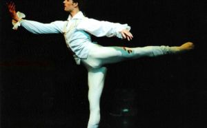 MacMillan’s creative muse. Interview with Lady MacMillan by Iris Julia Buhrle. MacMillan’s creative muse. Interview with Lady MacMillan by Iris Julia Buhrle.